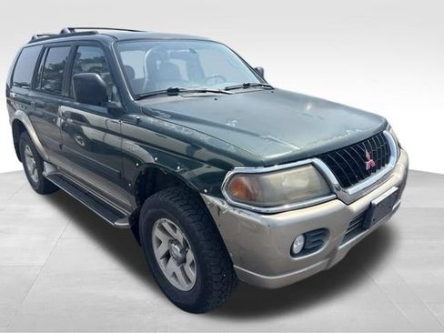 Used 2000 Mitsubishi Montero Sport XLS AWD/4WD image 8
