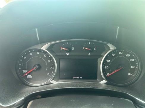 Used 2019 Chevrolet Equinox LT w/ Driver Convenience Package FWD image 15