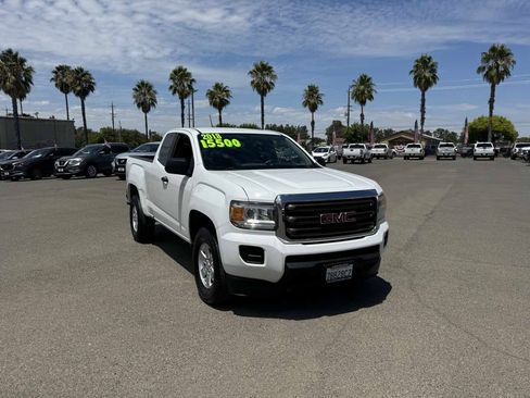 Used 2018 GMC Canyon W/T w/ Convenience Package RWD image 3