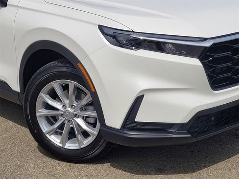 New 2025 Honda CR-V EX-L image 6