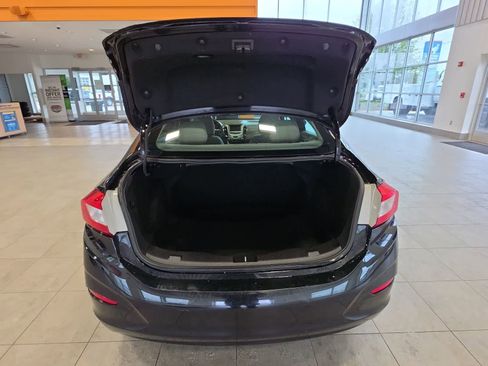 Used 2016 Chevrolet Cruze LS FWD image 30