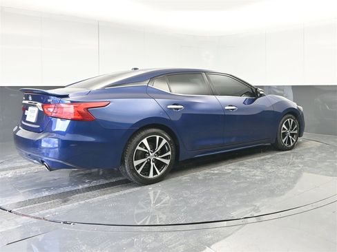 Used 2018 Nissan Maxima 3.5 SV image 5