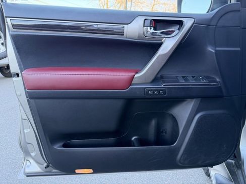 Used 2021 Lexus GX 460 Premium image 13