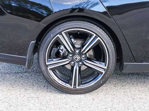 Certified 2025 Honda Accord Sport image 11