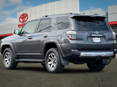 Used 2019 Toyota 4Runner TRD Off-Road Premium AWD/4WD image 5