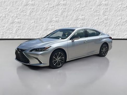 Used 2025 Lexus ES 300h w/ Premium Package FWD image 7