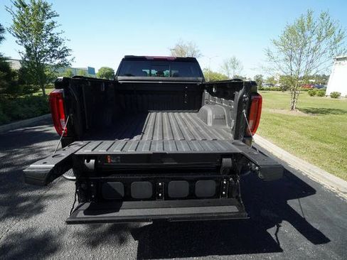 Used 2024 GMC Sierra 1500 SLT w/ SLT Premium Plus Package AWD/4WD image 12