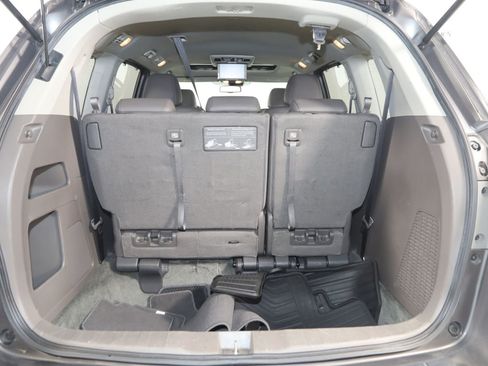 Used 2016 Honda Odyssey Touring image 45