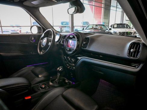 Used 2019 MINI Cooper Countryman S w/ Premium Package image 28