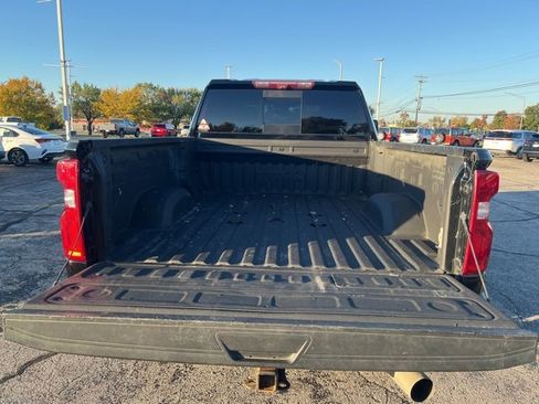 Used 2022 Chevrolet Silverado 2500 High Country image 5