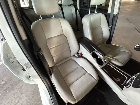 Used 2014 Mercedes-Benz GLK 350 2WD w/ Appearance Package image 16