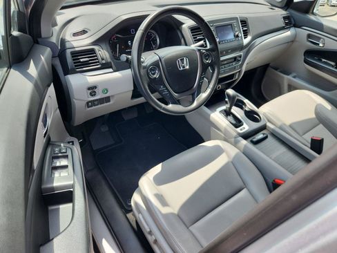 Used 2017 Honda Ridgeline RTL image 15