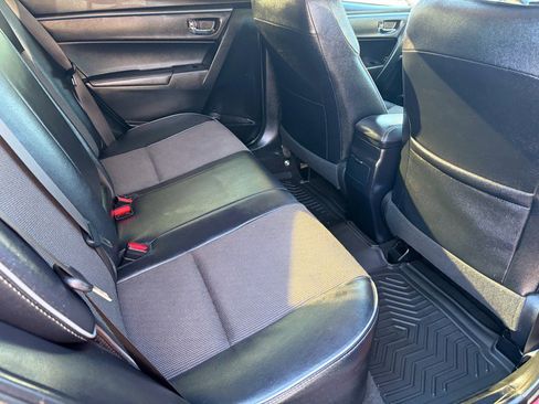 Used 2016 Toyota Corolla S image 7