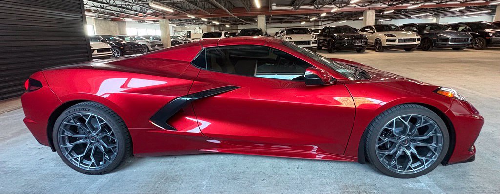 Used 2024 Chevrolet Corvette Stingray Preferred Conv w/ Battery Protection Package RWD image 10