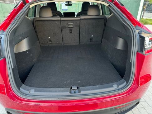 Used 2023 Tesla Model Y 2WD image 48