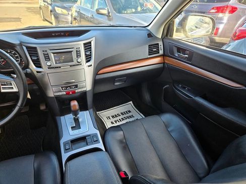 Used 2014 Subaru Outback 2.5i Limited image 39