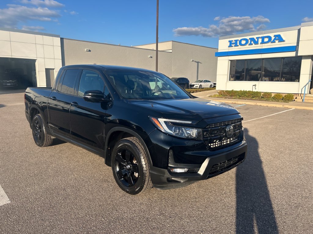 Certified 2024 Honda Ridgeline Black Edition image 2