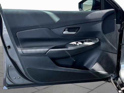 New 2026 Nissan Sentra SV w/ SV Convenience Package FWD image 10