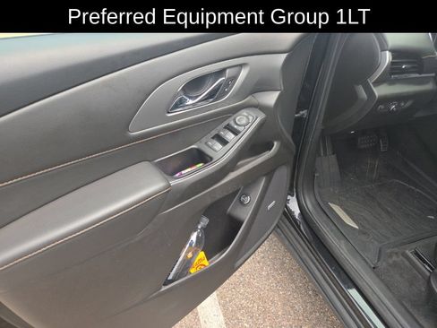 Used 2019 Chevrolet Traverse RS w/ LPO, Floor Liner Package AWD/4WD image 13