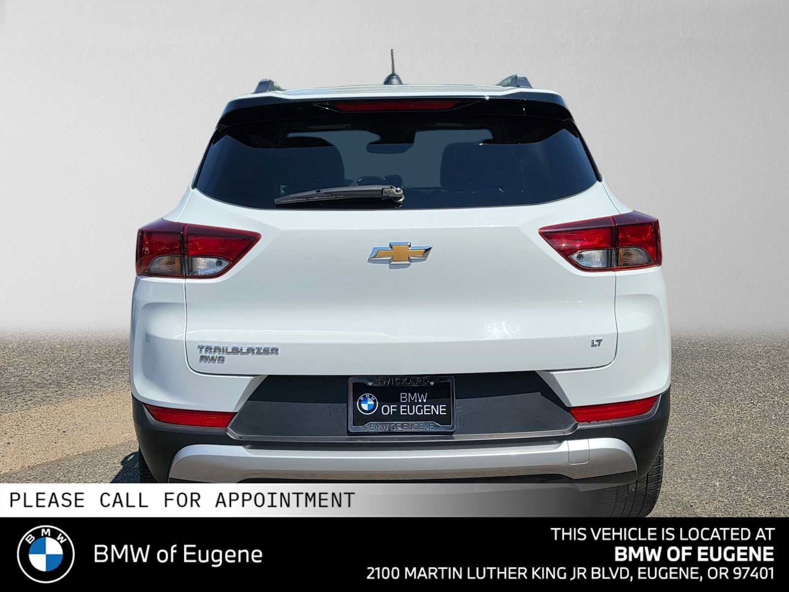 Used 2025 Chevrolet TrailBlazer LT AWD/4WD image 4