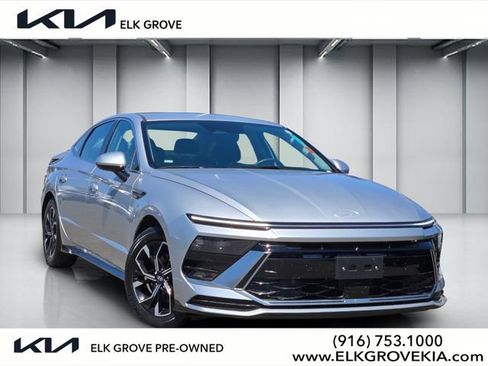 Used 2024 Hyundai Sonata SEL FWD image 1