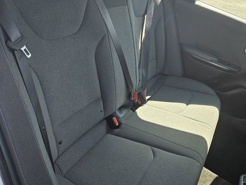 Used 2025 Kia K4 LXS FWD image 23