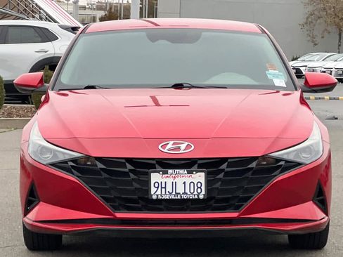 Used 2021 Hyundai Elantra SEL w/ Cargo Package image 10