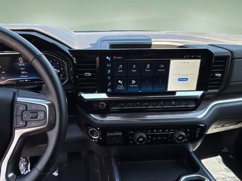 Used 2023 Chevrolet Silverado 1500 LTZ image 12