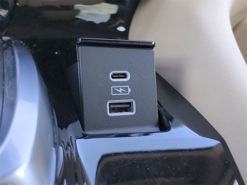 Certified 2023 Acura MDX SH-AWD w/ Technology Package image 23