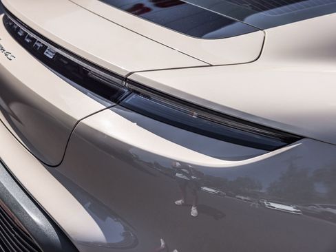 Certified 2021 Porsche Taycan 4S AWD/4WD image 14