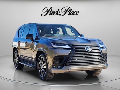 New 2026 Lexus LX 700h Luxury AWD/4WD image 5