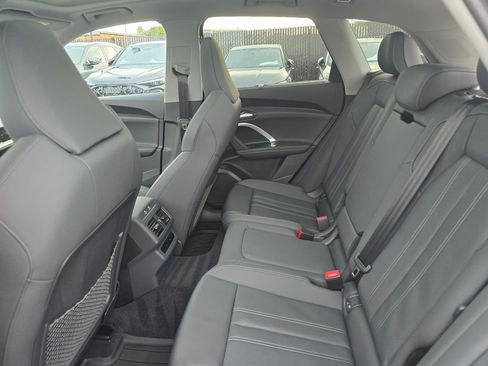 New 2025 Audi Q5 Premium Plus image 15