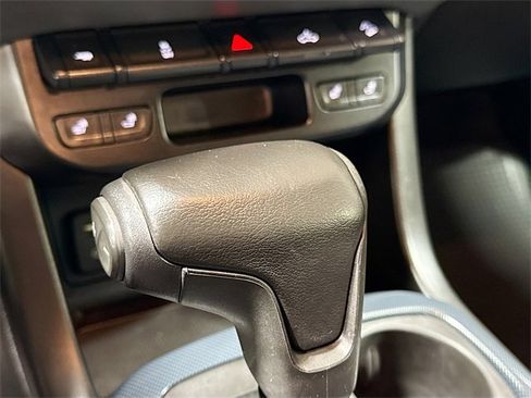 Used 2015 Chevrolet Colorado Z71 image 19