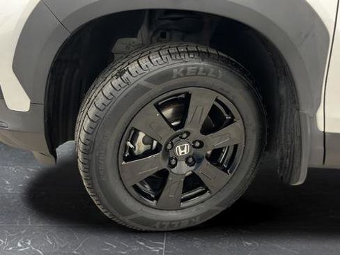 Used 2022 Honda Pilot TrailSport image 37