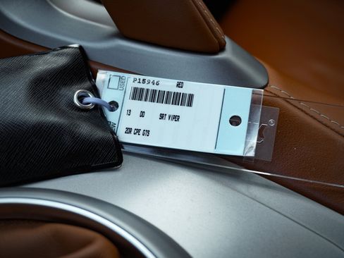 Used 2013 SRT Viper GTS w/ GTS Laguna Interior Pkg image 37