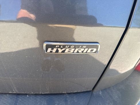 New 2024 Ford Escape SE image 15