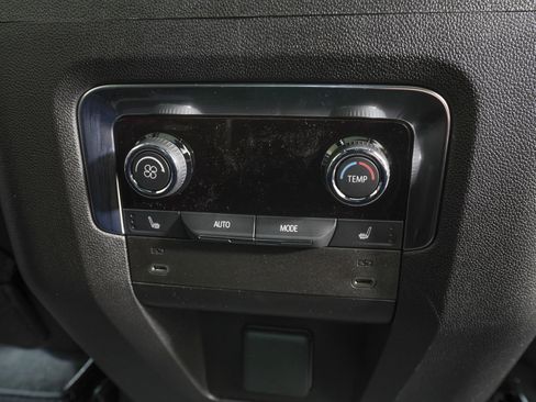 Used 2026 Chevrolet Tahoe Z71 w/ Comfort Package image 12