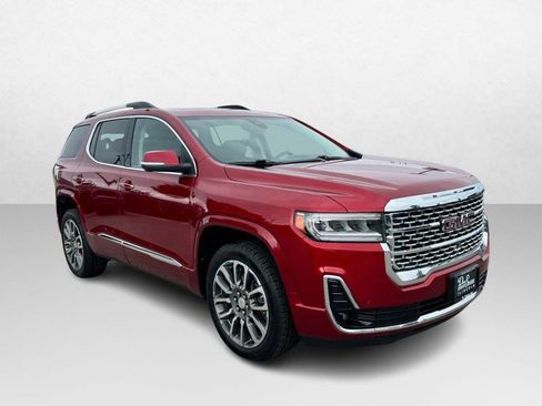 Used 2021 GMC Acadia Denali w/ Denali Technology Package FWD image 3