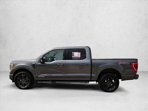 Used 2022 Ford F150 XLT w/ Equipment Group 302A High AWD/4WD image 9