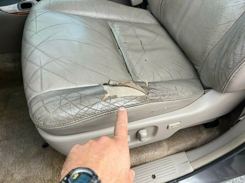 Used 2005 Toyota Tundra Limited w/ All Weather Guard Pkg image 71