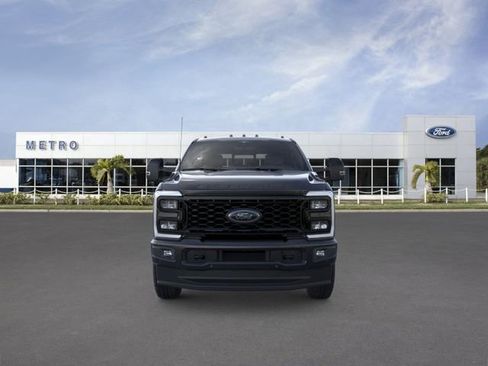 New 2026 Ford F250 Lariat w/ Black Appearance Package AWD/4WD image 6