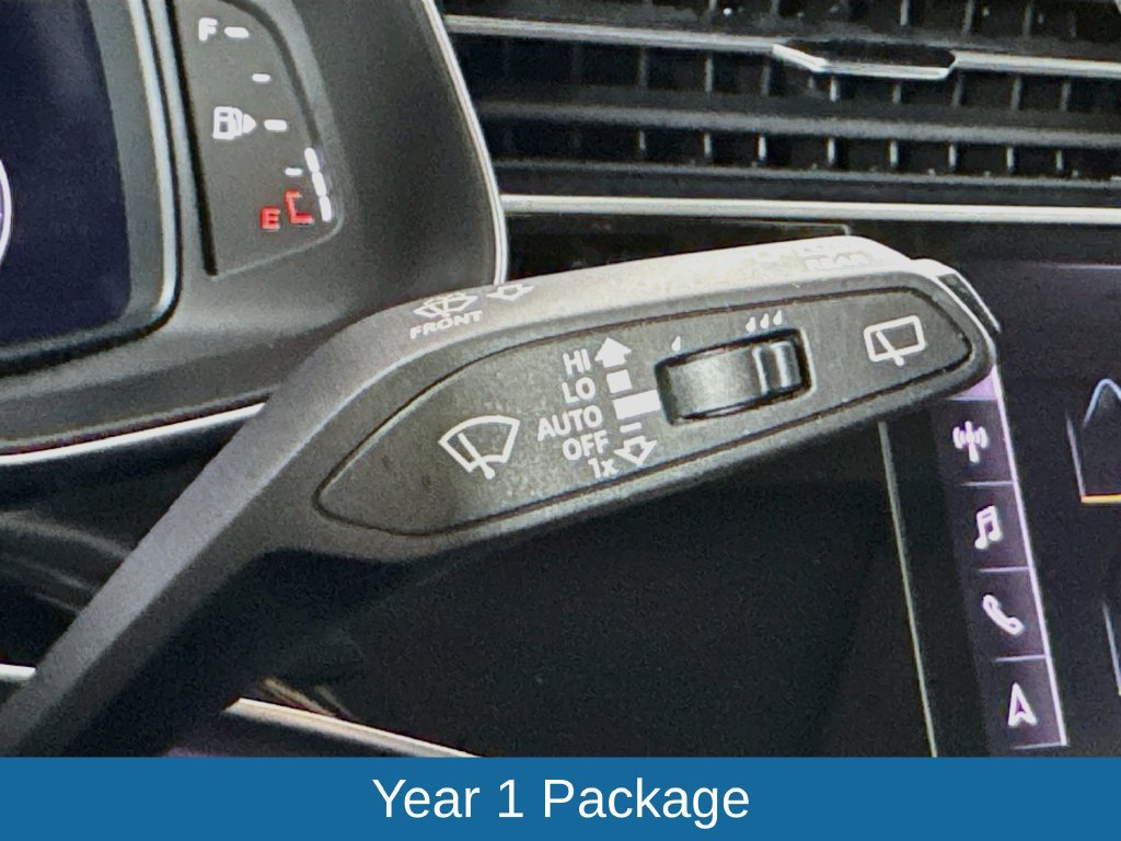 Used 2019 Audi Q8 Prestige w/ Luxury Package AWD/4WD image 15