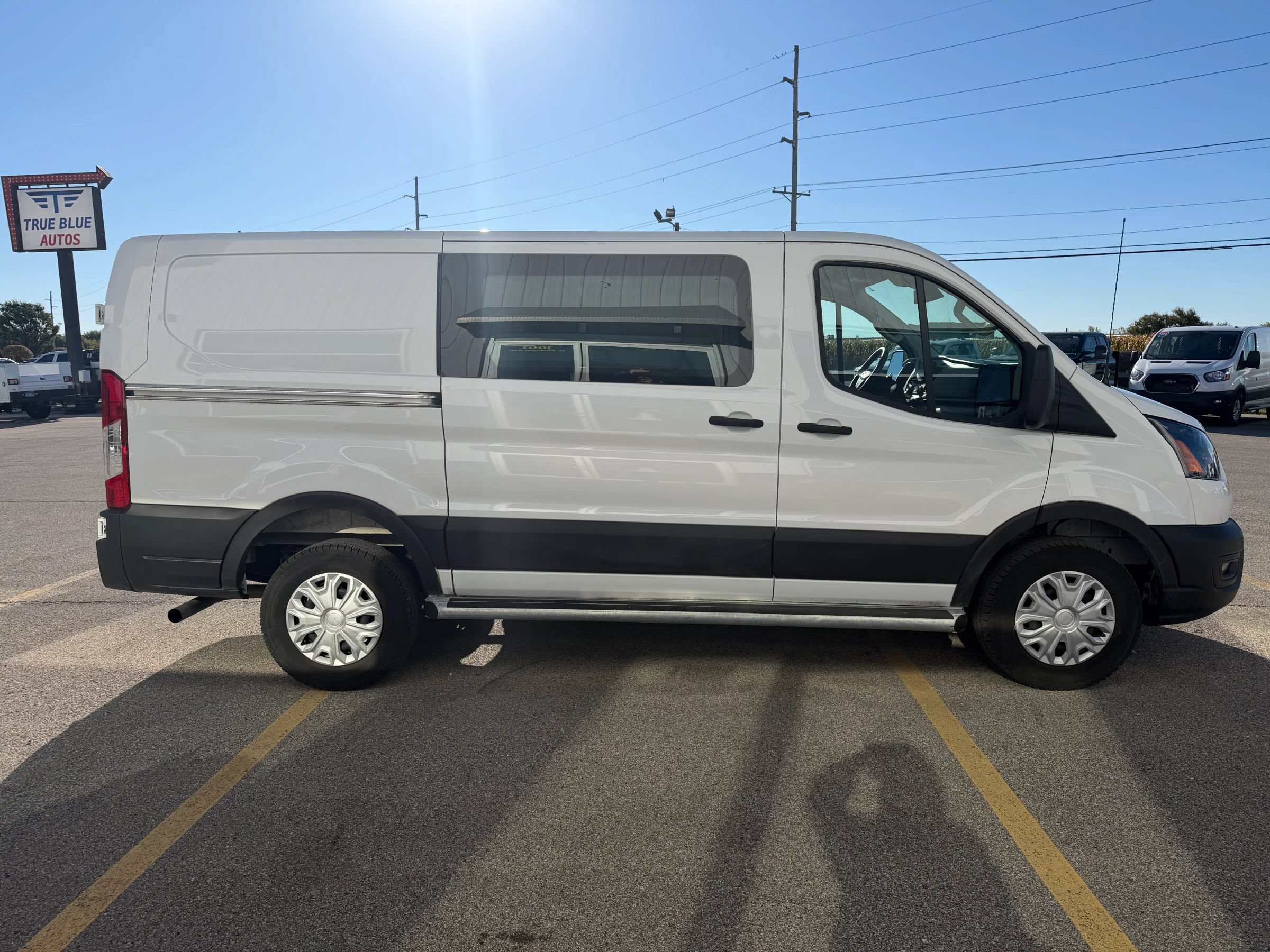 Used 2025 Ford Transit 250 Low Roof w/ Exterior Upgrade Package RWD image 8