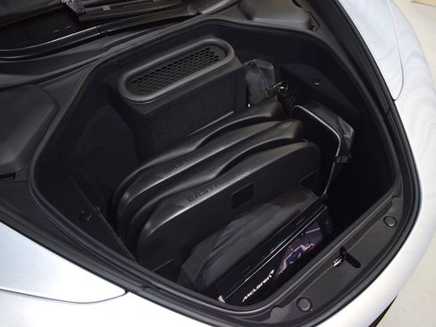 New 2025 McLaren 750S Spider image 36