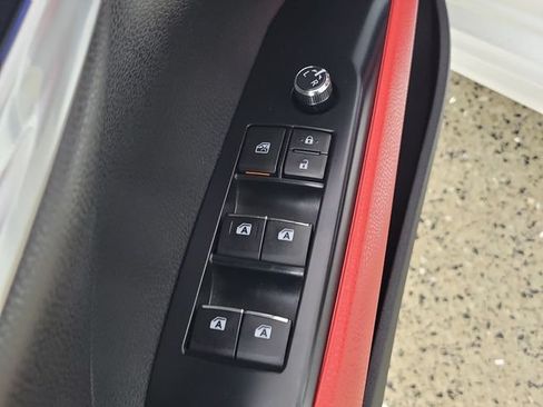Used 2020 Toyota Camry XSE FWD image 23