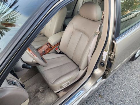 Used 2004 INFINITI I35 Base 4dr Sedan image 11