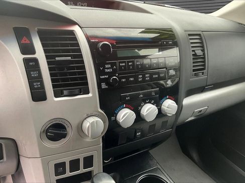 Used 2007 Toyota Tundra SR5 AWD/4WD image 10