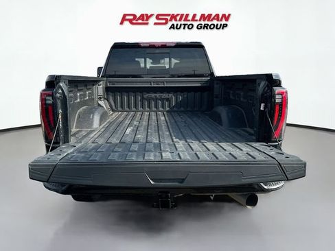 Used 2024 GMC Sierra 2500 AT4 w/ AT4 Premium Plus Package image 28