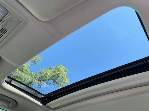 Used 2021 Honda Civic EX image 20
