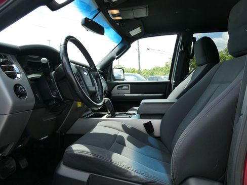 Used 2017 Ford Expedition EL XLT AWD/4WD image 23